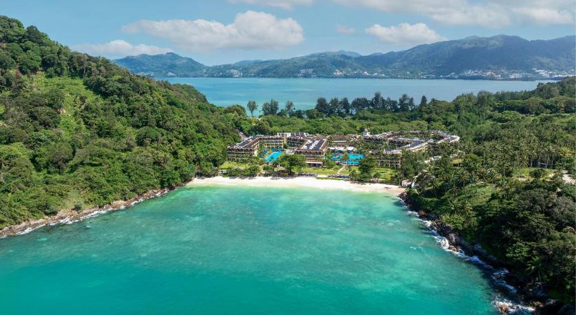 Phuket Marriott Resort & Spa, Merlin Beach