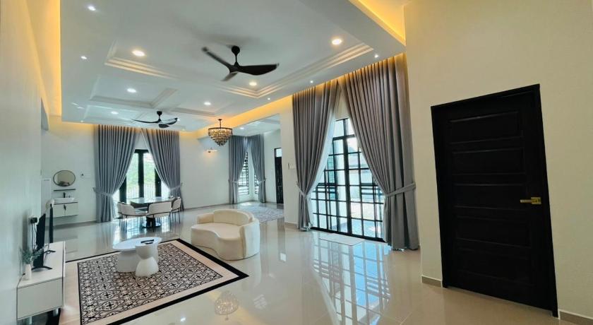 ブキットパヨン Husna White Homestay 4つ星 ゲストハウス レストラン