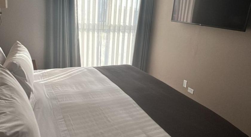 Image of Superior King Room 4