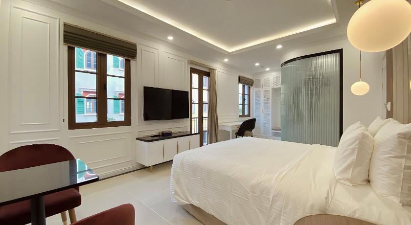 Phòng Có Giường Cỡ King Với Ban Công (King Room with Balcony)