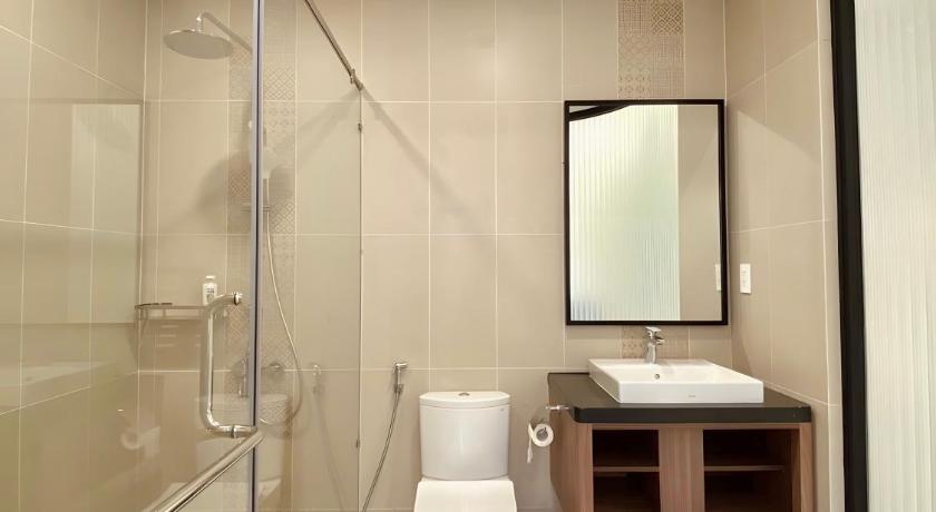 Phòng Có Giường Cỡ King Với Ban Công (King Room with Balcony)