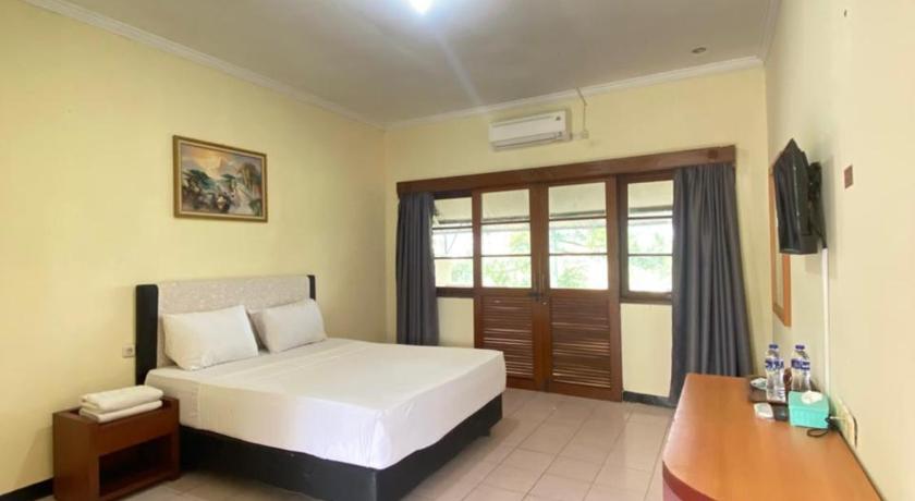 Image of Deluxe Double Room with Balcony 0