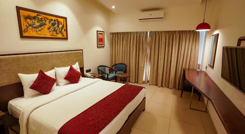 Image of Mountain View King Bed 8