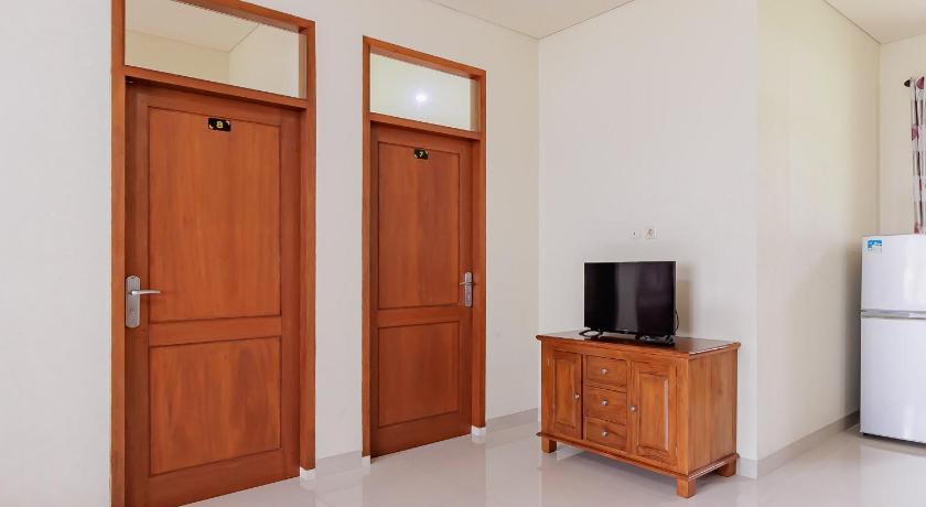 Urbanview Resort Villa Andy Tour Cisarua Puncak - image 26