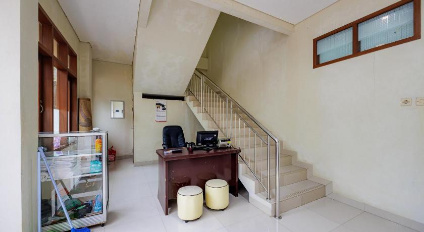 Urbanview Resort Villa Andy Tour Cisarua Puncak - image 19