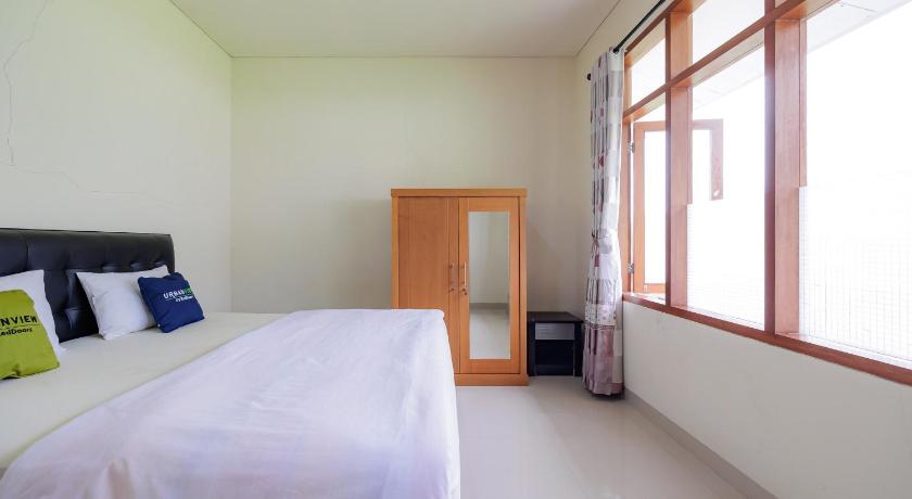 Urbanview Resort Villa Andy Tour Cisarua Puncak - image 42