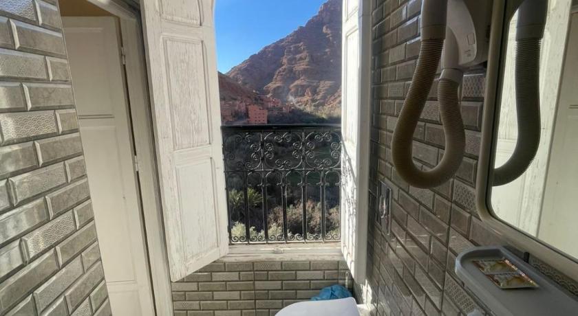 ティンギル Riad Sephora 4つ星 ゲストハウス ロビー