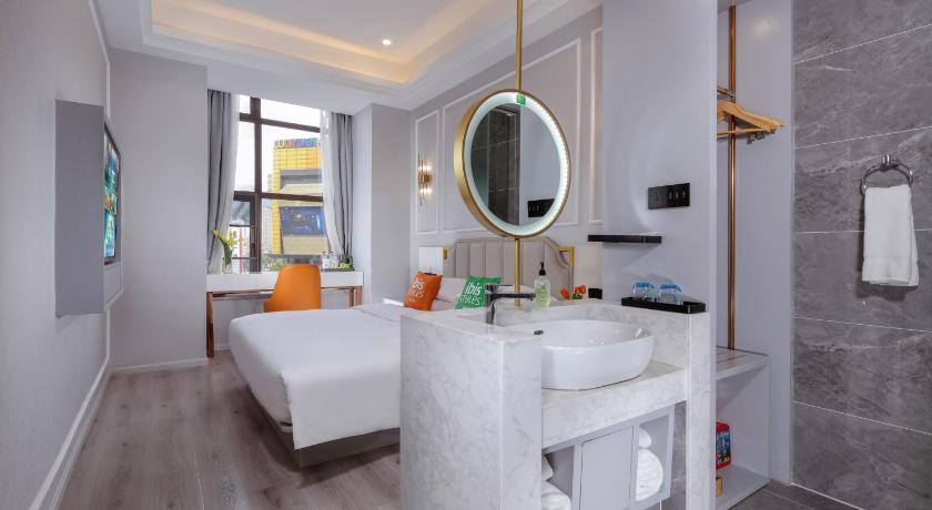 Ibis Styles Kunming High-Tech Zone Wuyue Plaza Hotel - image 45