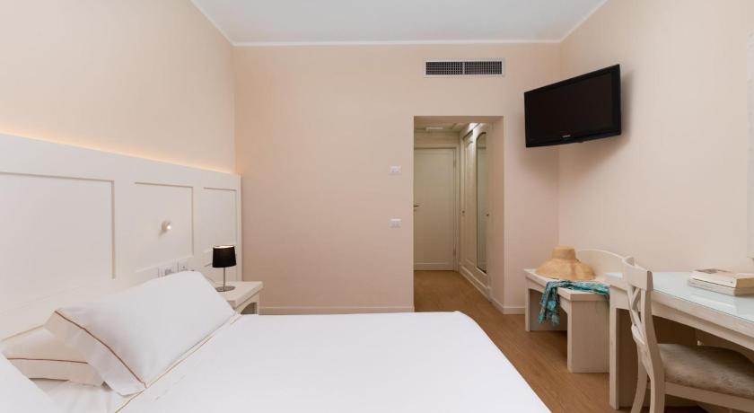 Image of Double or Twin Room 15