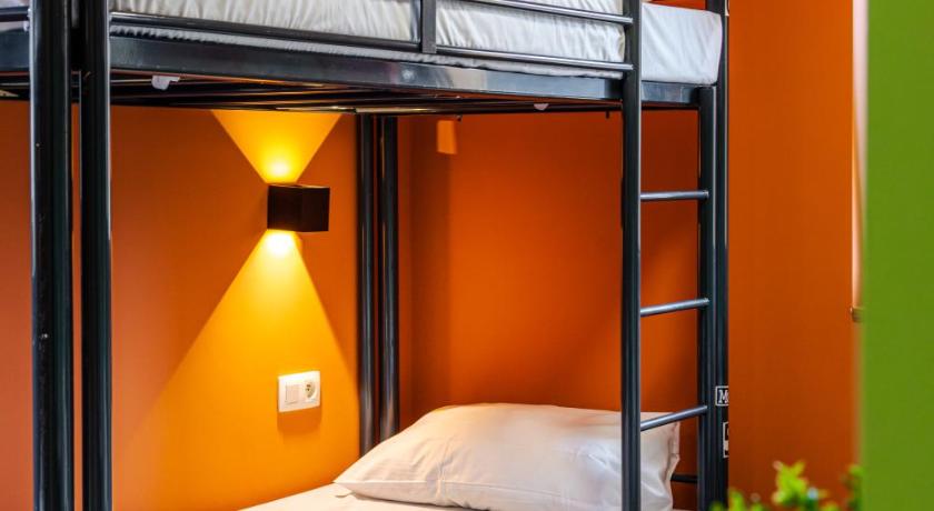 Image of Bed in 6-Bed Mixed Dormitory Room 3