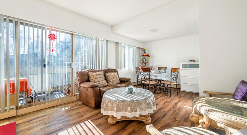 Central Vancouver 1BR Close to Transit