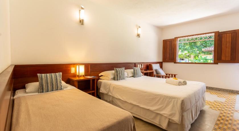 Image of Deluxe Triple Room 0