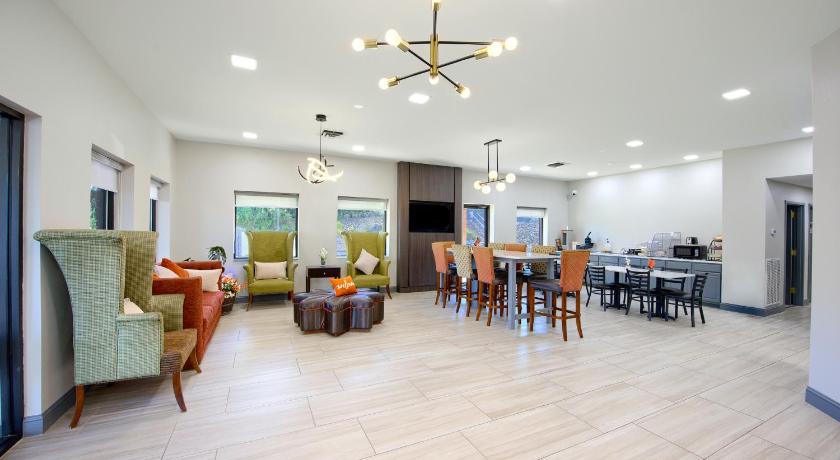 핫 스프링 빌리지 (AR) Hot Springs Village Inn 3성급 숙소 로비