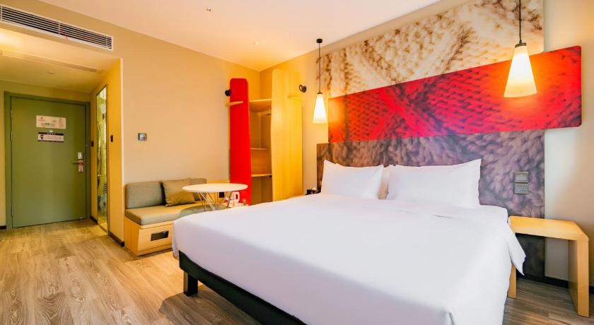 Ibis Chengdu High-Tech Tianfu Software Park Hotel - image 14