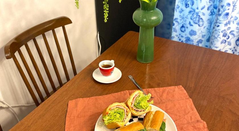 首尔 Shinchon Designer 2BR Apt, 3 Queen Beds, 4min to Subway 4星级 住宿 外观