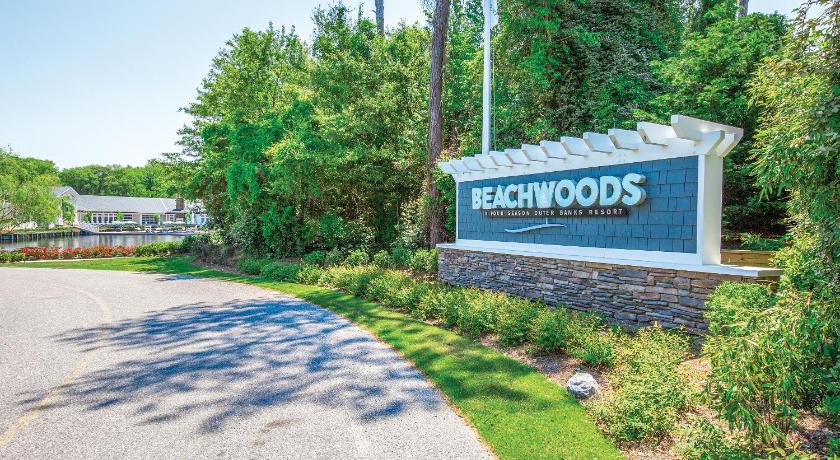 Beachwoods Resort