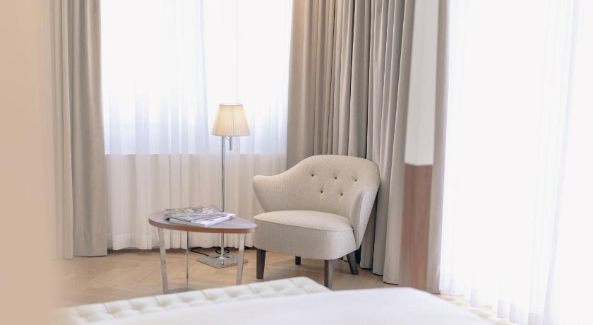 Image of Luxury Room 15