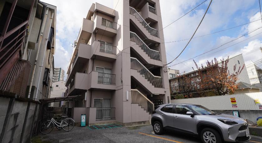 도쿄 / 동경 403Room 1 Stop from Ikebukuro Entire 35m on 4st Floor 2 Bedrooms for up to 6 Guests 3Minute Walk to  3성급 숙소 외관