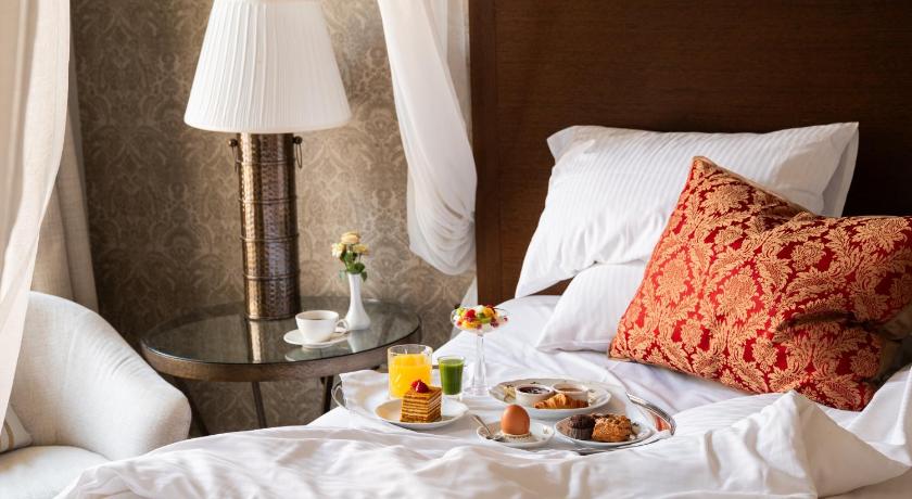 Image of Junior Suite 9
