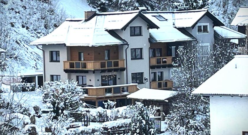 ムルバッハ Apartment Bergblick 4つ星 シングルルーム 外観