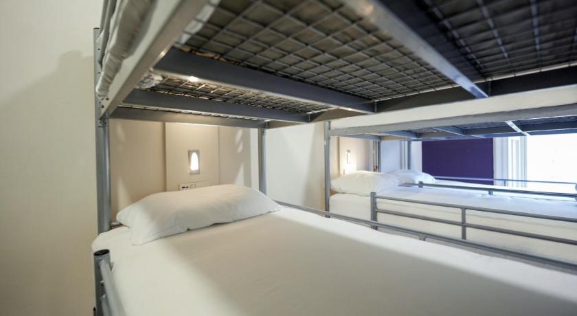 Image of 1 Person in 18-Bed Dormitory with Shared Bathroom - Mixed 5