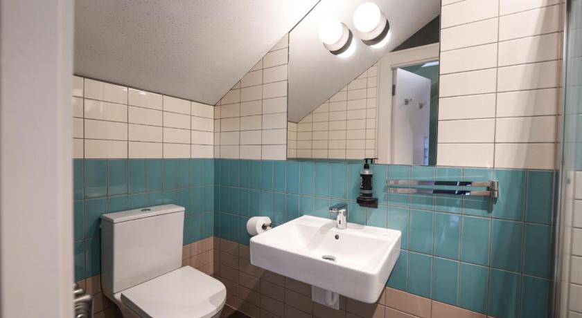 Image of 1 Person in 6-Bed Dormitory - Mixed 5