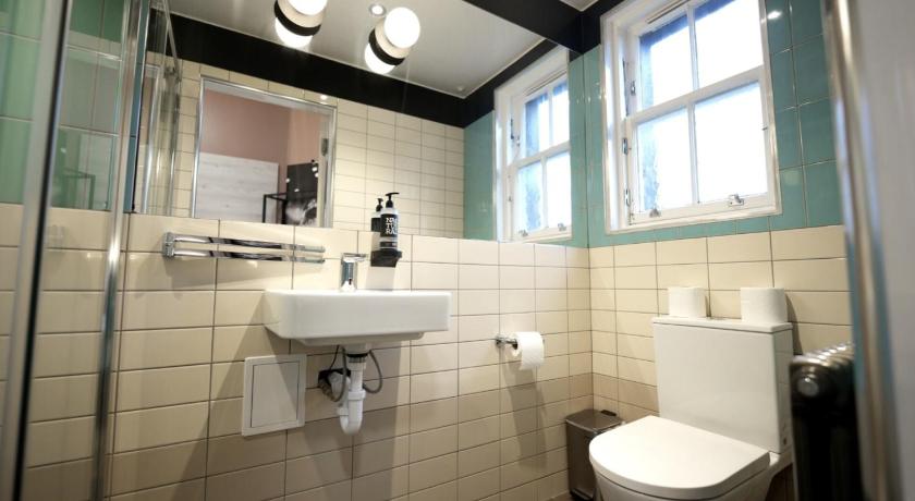 Image of King or Twin Ensuite room 9