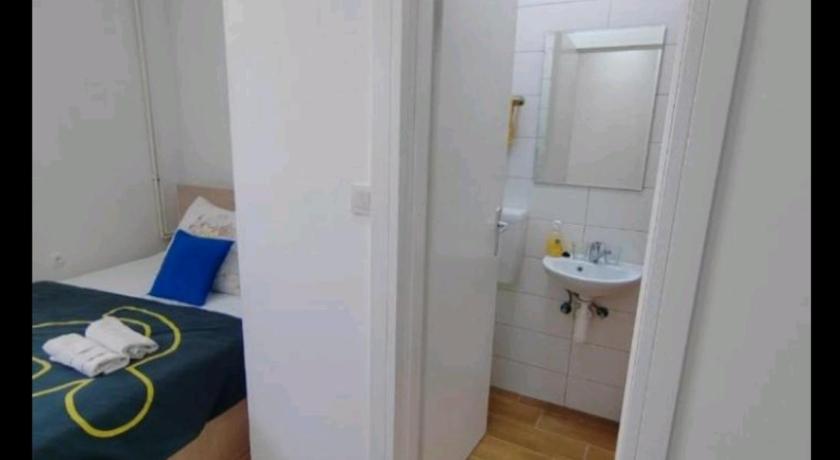 Image of Double Room 2