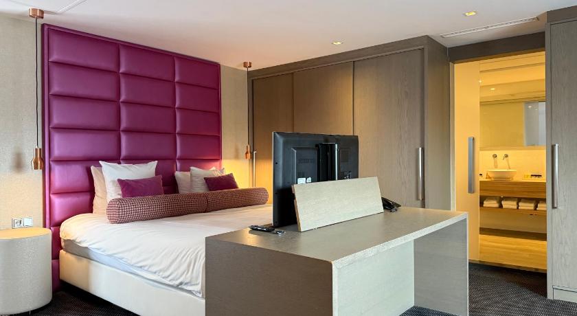 Bilde av Family Room Pink 0