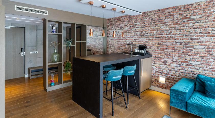 Bilde av Family Room Blue 7