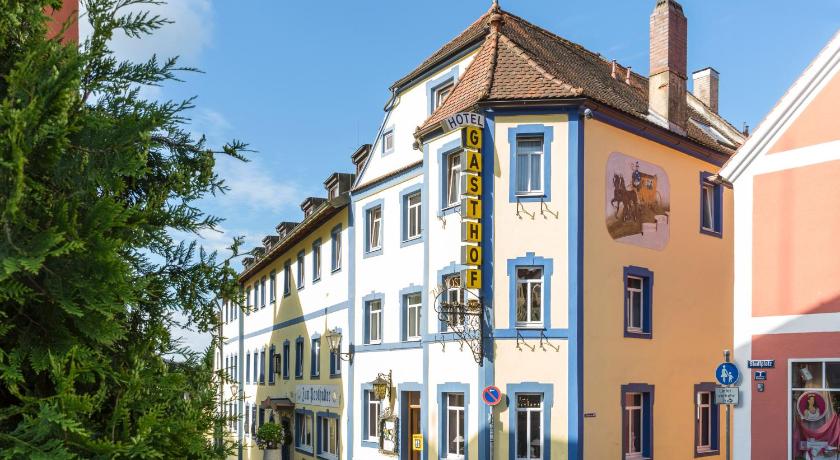 Hotel-Gasthof Zur Post — Hotel in Velburg