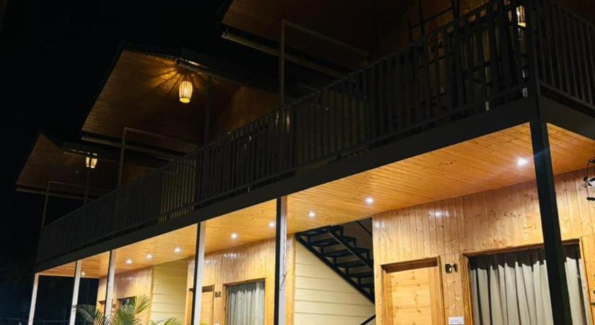 Bundela Woods Cottage and Restaurant - image 8