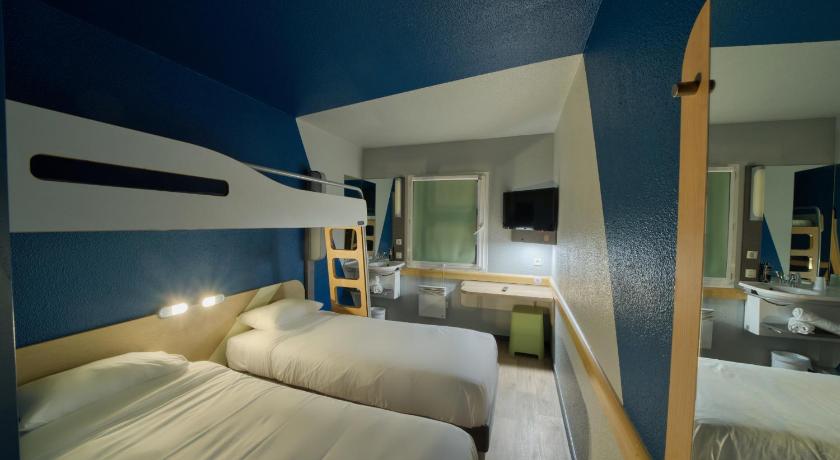 Standard room with twins beds的照片 7