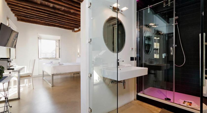 ローマ Mama's Home Rome 4つ星 ホテル 客室