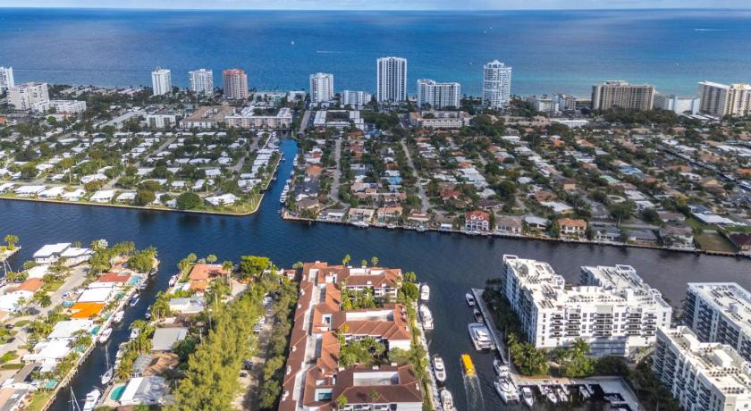 Pompano Beach (FL) Coastal 1BR Retreat in Fort Lauderdale 5성급 숙소 객실