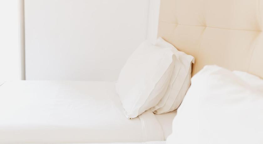 Image of Economy Twin Room 7