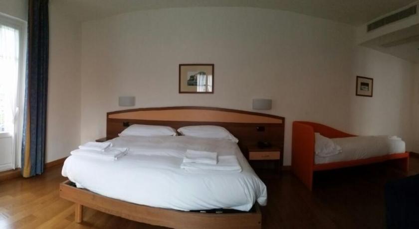 Hotel Lario