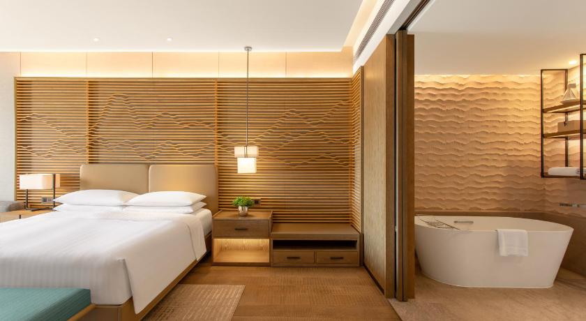 Imagen de Suite de 1 dormitorio con vistas al jardín - Cama extragrande (Garden Suite, 1 Bedroom Suite, 1 King, Garden view) 3