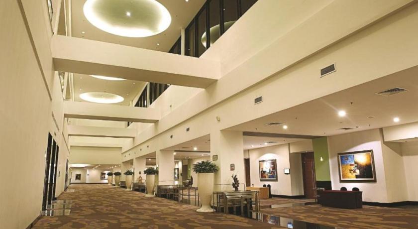 Luxhouz Suites at Times Square Kuala Lumpur - image 10