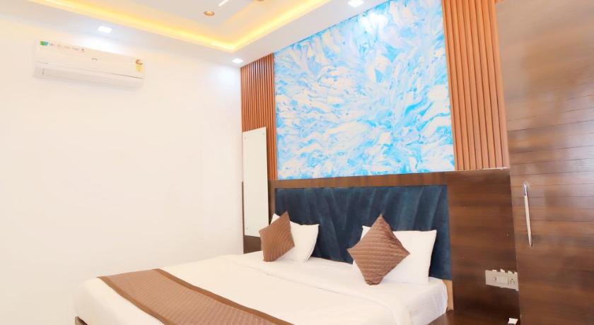 Hotel Yash Place - image 16