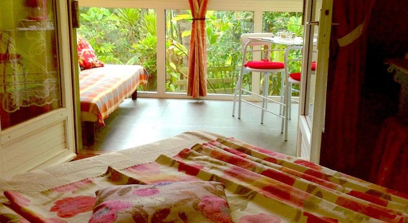 Double Room, Pinpin D'amour in Reunion