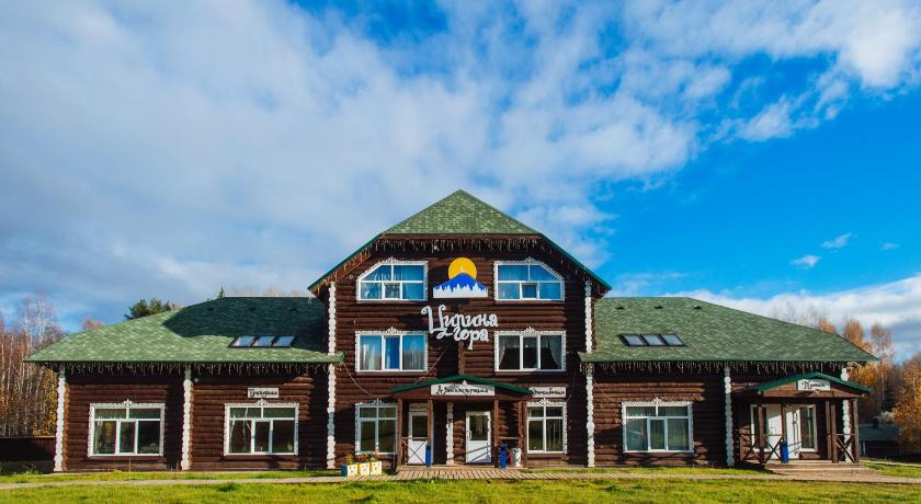 Гостевои комплекс "Ципина гора" — Hotel in Plakhino