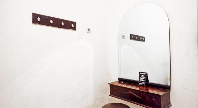 Image of RedDoorz Room 15