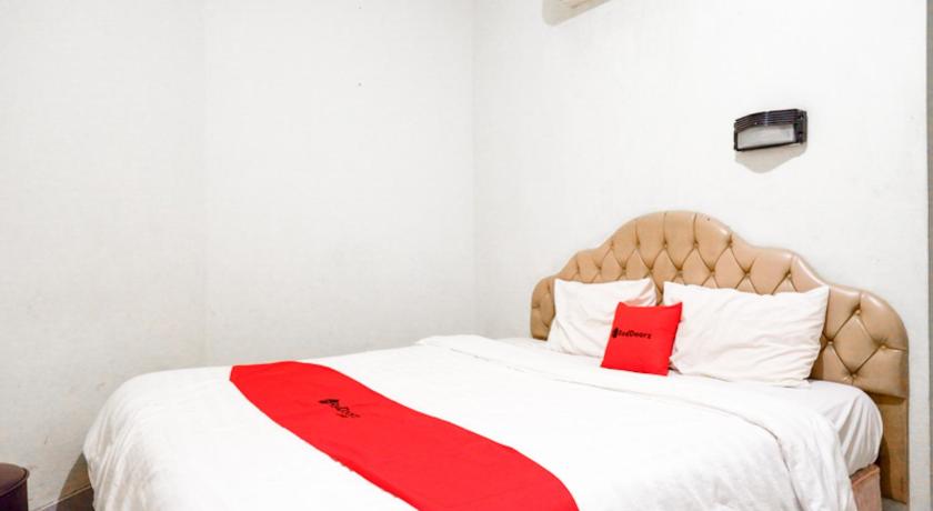 RedDoorz @ Hotel Citra Indah