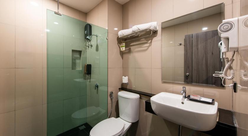 バンコク BB House Khlongtan บีบีเฮ้าส์ คลองตัน 3つ星 ホテル 外観