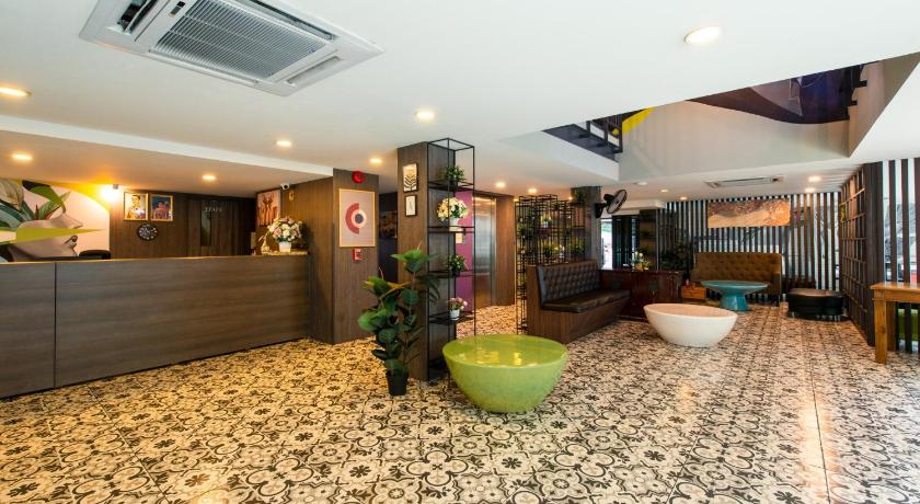 Bangkok BB Glass House 2-Star Hotel restaurant