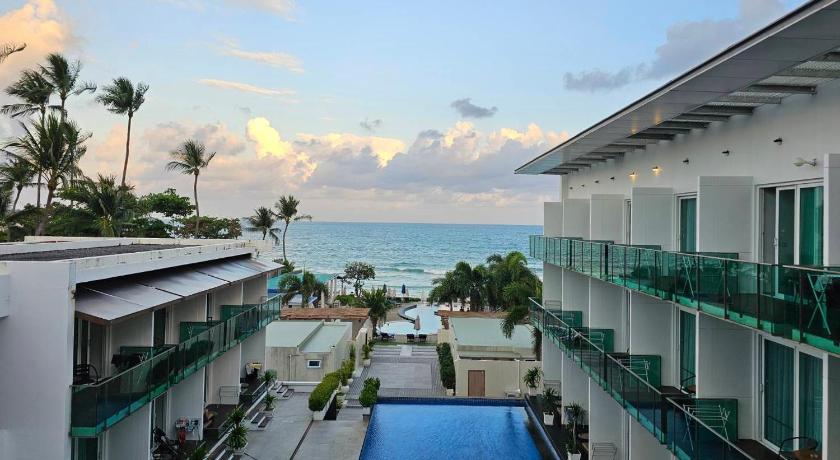 Image of Luxury Sea View 6