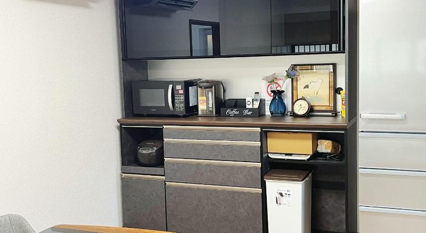 福冈 全く新しい内装静かな住宅です 香椎神功駅から徒歩4分です 最大 10 名 3星级 住宿 餐厅