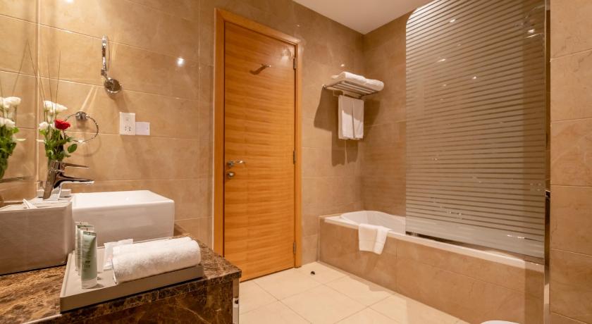 Image of One Bedroom Suite 2