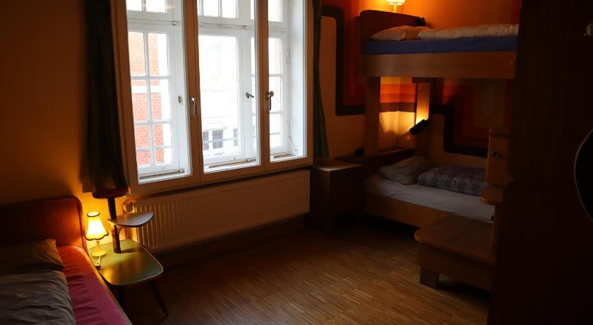 Image of Bed in 4-Bed Female Dormitory Room 1
